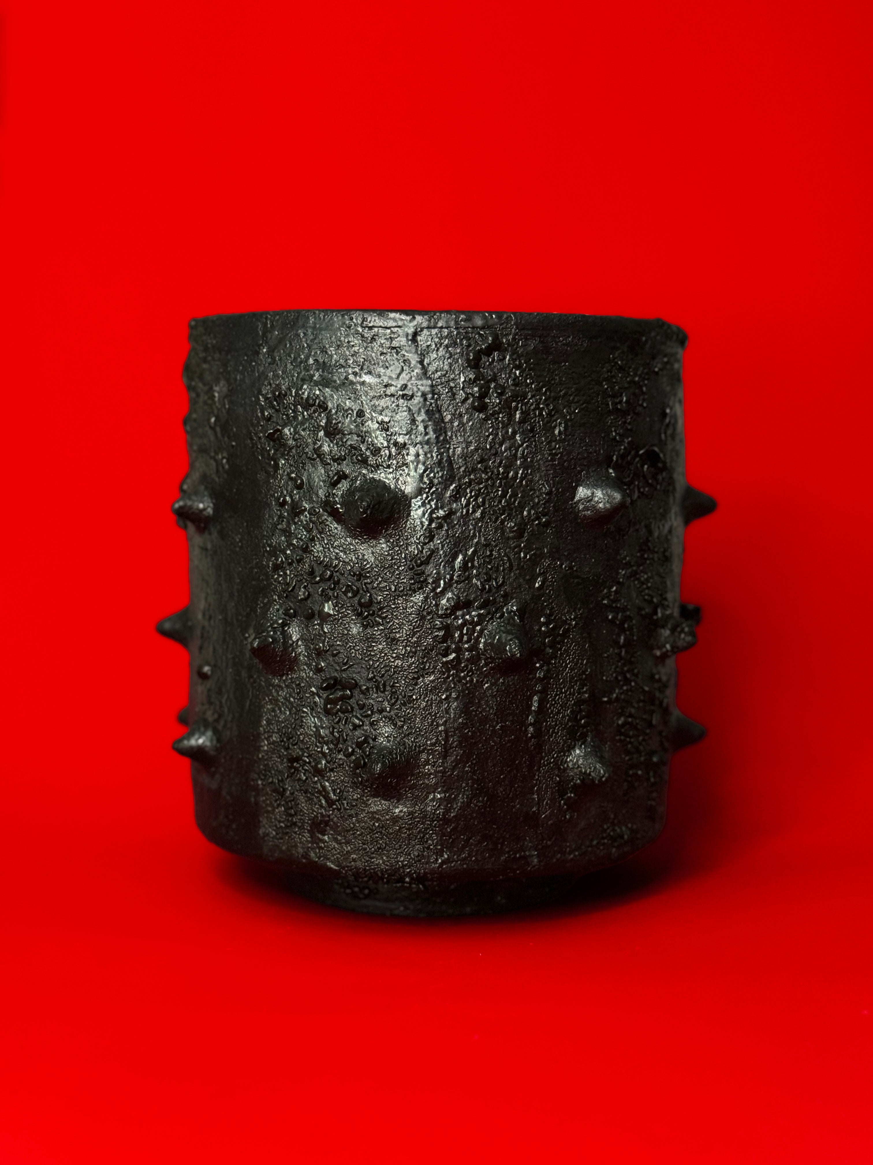 Impending Vase - ll
